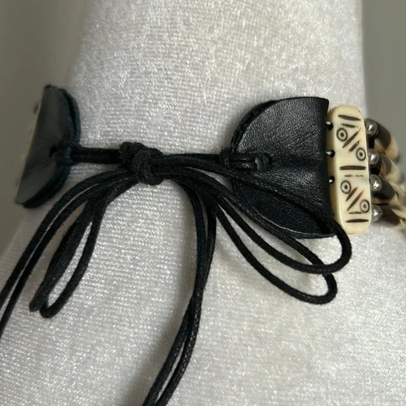 Native American Style Unisex Four Row Bone Hairpipe Bead Tie Choker Necklace - Picture 5 of 6